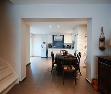 Ruime woning (HOB) met 5 slaapkamers! - Photo 2