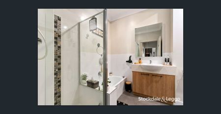 Renovated Home in Central Morwell - Photo 2