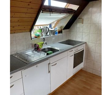 1½ Zimmer-Dachwohnung in Zürich - Kreis 3 Sihlfeld, möbliert, auf Zeit - Photo 1