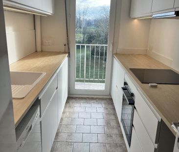 Location Appartement 4 pièces 82m² PESSAC 33600 - Photo 2