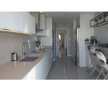 4 room luxury Flat for rent in Parque dos Poetas (Oeiras e Sao Juli... - Photo 5