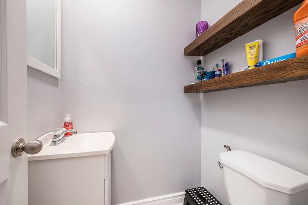 For Lease - 45 Raftus Square, Barrhaven, Ontario - Photo 1