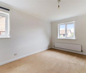 4 bedroom detached house to rent - Photo 5