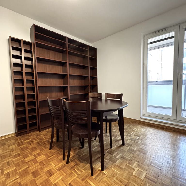 Sprawdź 2 oddzielne pokoje+miejsce parkingowe 47.68 m² - Photo 1