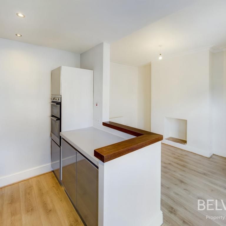 3 bedroom terraced house to rent - Photo 1