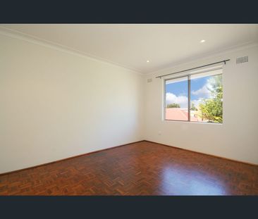 6/202 Addison Road, Marrickville, NSW 2204 - Photo 6