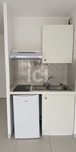 Location Appartement 1 pièce 18m² - Photo 4