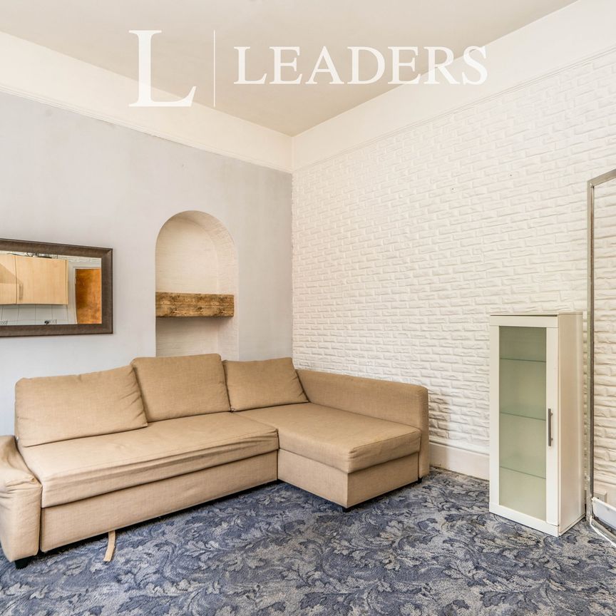 1 bedroom apartment to rent Bridge Road, Southampton, SO19 - Photo 1