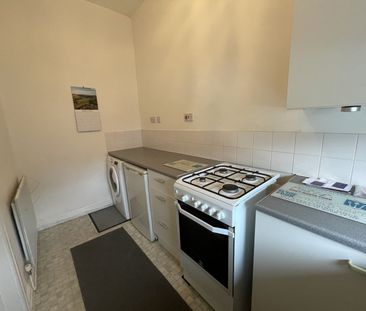 Baldwin Street, BARGOED - Photo 3