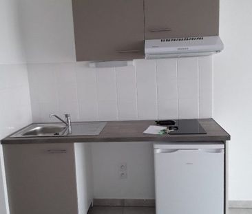 T2 AVEC TERASSE ET PARKING - Photo 1