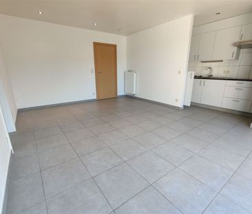 Gelijkvloers appartement met 1 slpk. op wandelafstand van het station - Photo 3