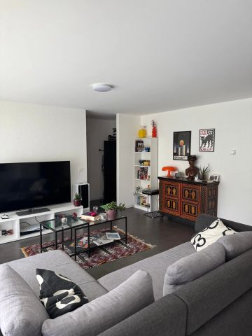 2.5 Zimmer, 60 m², 1. Stock - Photo 2