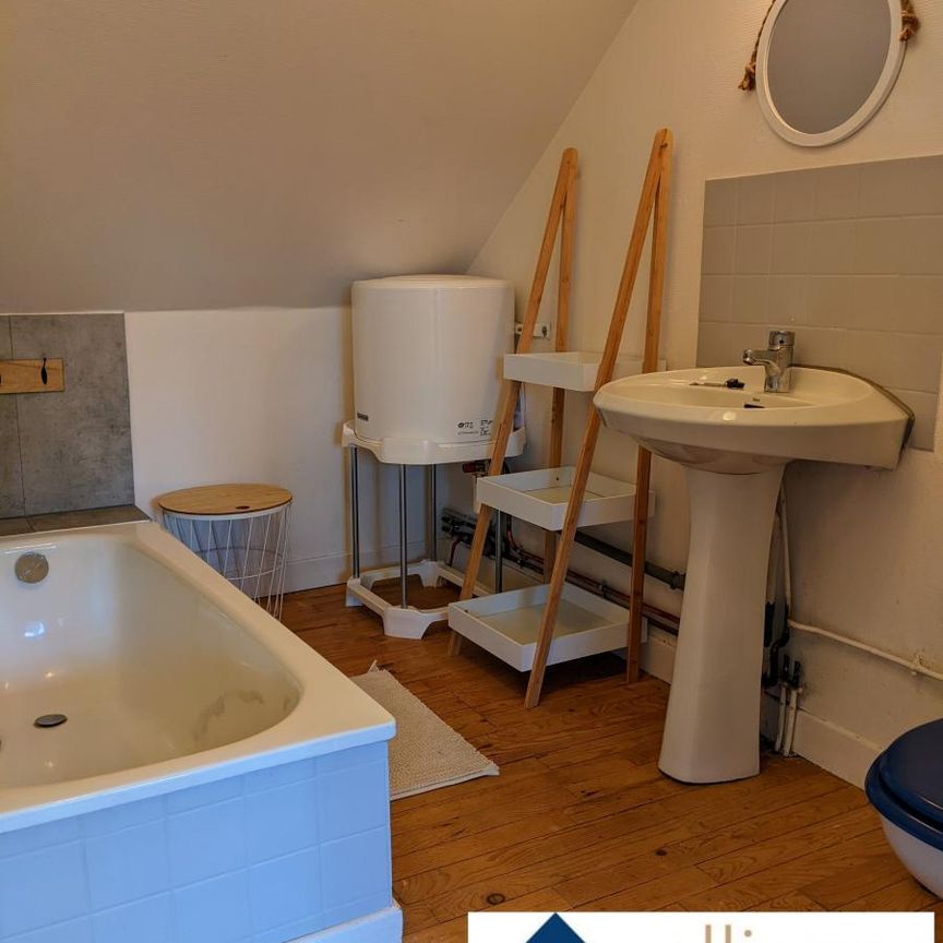 IDEAL POUR ETUDIANT - Appartement meublé - Centre-ville - VIRE - Photo 1