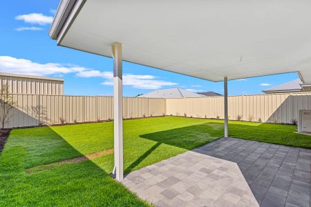 Beachside Family Living at Its Best - 3 Anaconda Loop, Dawesville - Photo 3