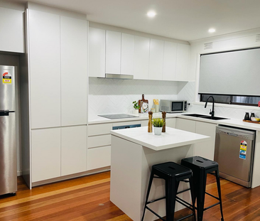 Unit 3, 516 Pascoe Vale Road, Pascoe Vale, VIC - Photo 3