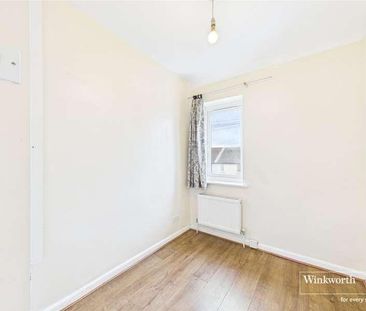 Littlefield Road, Edgware, HA8 - Photo 3