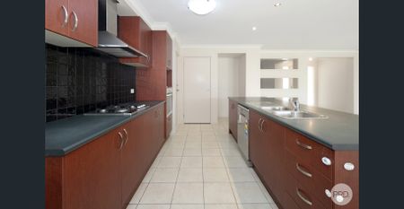 Spacious Family Home In Miners Rest - Photo 4