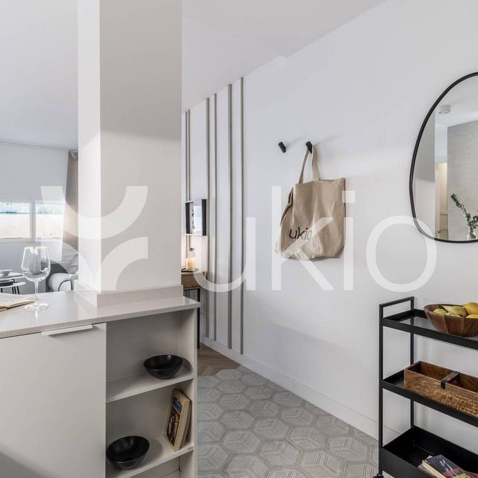 2 bedroom luxury Apartment for rent in Madrid, Spain - Photo 1