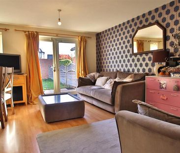 2 bedroom house to rent - Photo 3