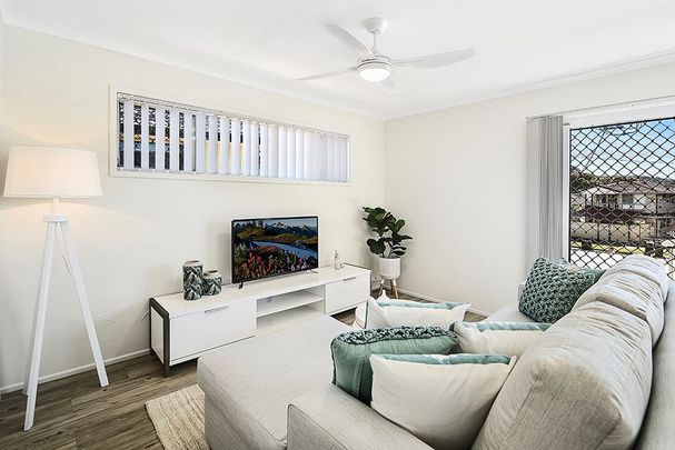 DREAM COAST UNIT IN ICONIC LOCATION - Photo 1