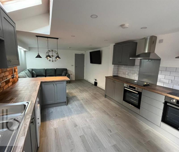 1 bedroom in a house share to rent - Photo 6