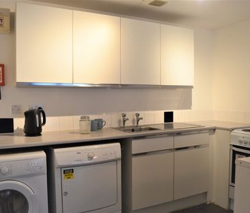 2 Bed Flat, Marquis Street, LE1 - Photo 4