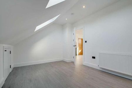 Holders Hill Road, London, NW7 - Photo 4