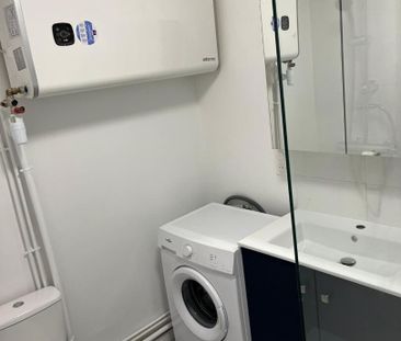 Location Appartement 2 pièces 37m² LILLE 59000 - Photo 6