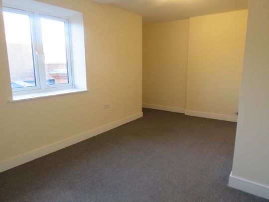 High Street, Newmarket - Photo 1