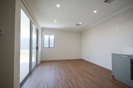 Brand New Two Bedroom Dual Living Property! - Photo 5