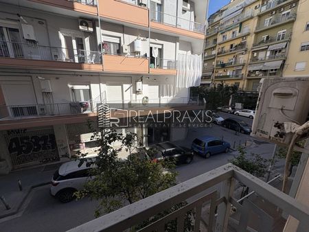 Studio / γκαρσονιέρα 30 τ.μ. προς ενοικίαση - Photo 5