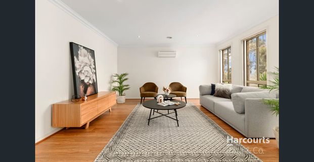 Charming 3-Bedroom Home in South Morang - Photo 1