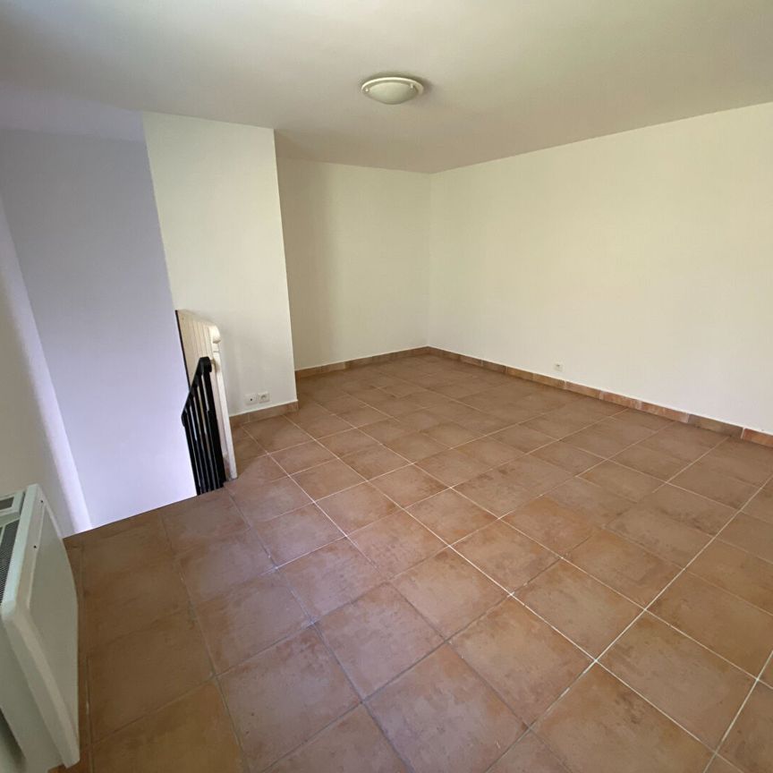 Appartement à louer MESNIL SUR ITON - Photo 1