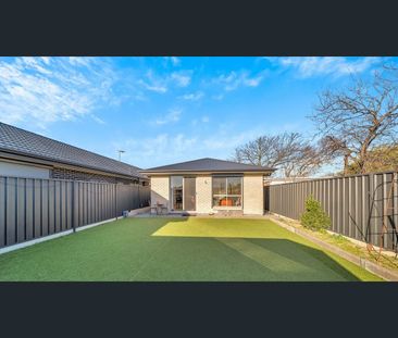 Modern, Spacious & Low-Maintenance Living in Holden Hill - Photo 5