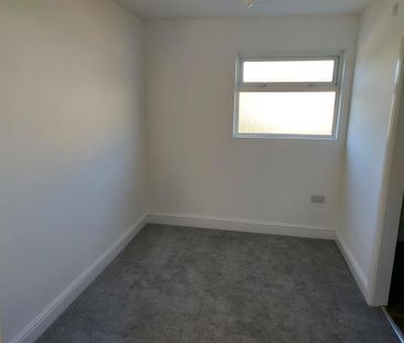3 bedroom house to rent - Photo 2
