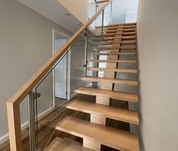 Forest Hill - Photo 2