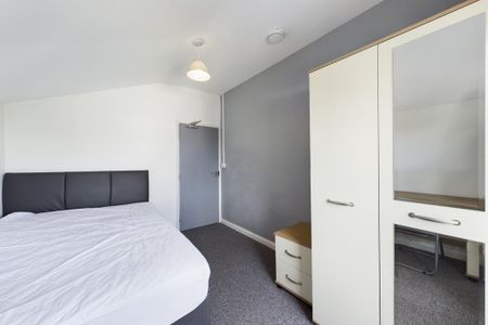 4 bedroom house to rent - Photo 4