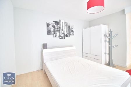 Location Appartement 2 pièces 36m² ST ETIENNE 42000 - Photo 3