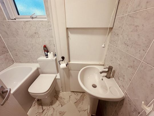 2 bedroom maisonette to rent - Photo 1