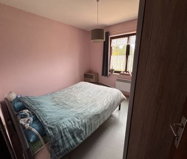 Villa plain-pied avec garage et jardin dans un joli quartier - Photo 4