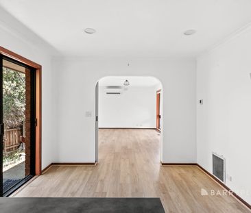 Neatly Presented & Prime Location - Photo 1