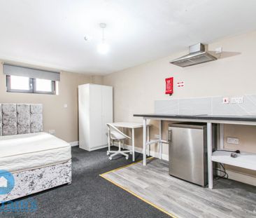 1 bed Studio for Rent - Photo 2