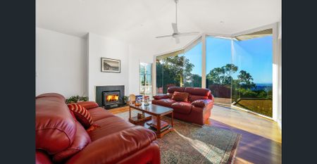 Panoramic Acreage Retreat with Pool – Tallai - Photo 2