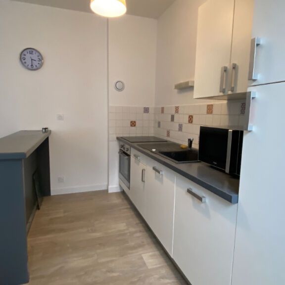 Location Appartement 2 pièces Meublé 48m² ST BRIEUC 22000 - Photo 1