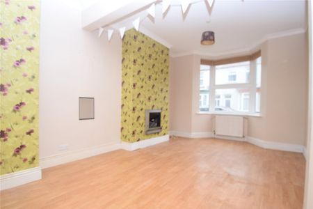 2 bed terraced house to rent in Beaconsfield Street, Scarborough, YO12 - Photo 4