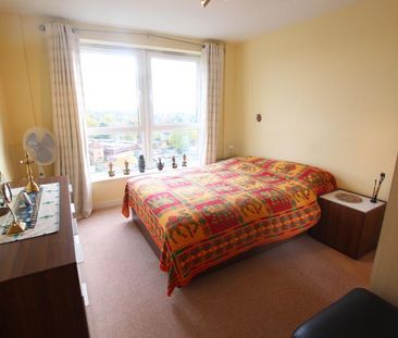 2 bedroom apartment to rent - Photo 3