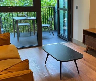 Room in a Shared Flat, The Sessile, N17 - Photo 1