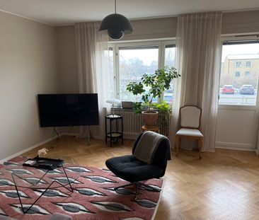 Vibyholmsvägen, Älvsjö - Photo 2