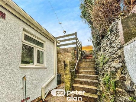Queen Street, Tongwynlais, Cardiff, CF15 - Photo 4