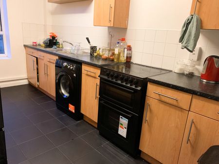 1 Bed Flat, Ledbury House, SE22 - Photo 4